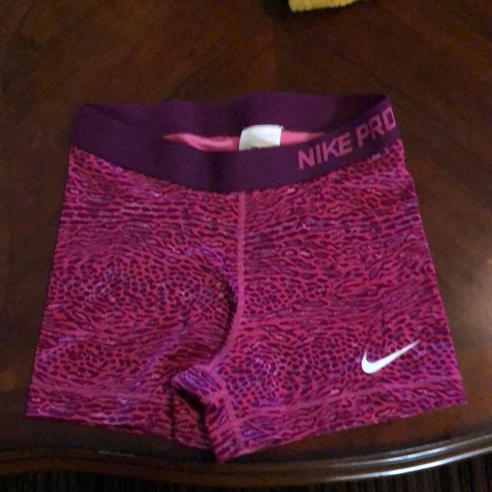 🌸Nike shorts good condition no holes no tears